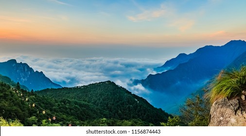 A scenic view of Lushan Scenic Area