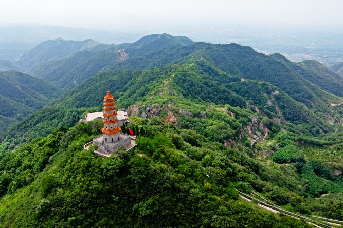 A Day at the Mancheng Han Tombs: A Must-Visit for History Buffs