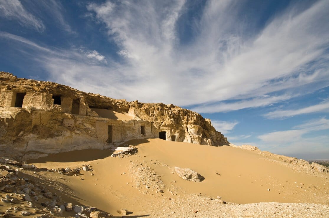 A scenic view of maoershan_tombs