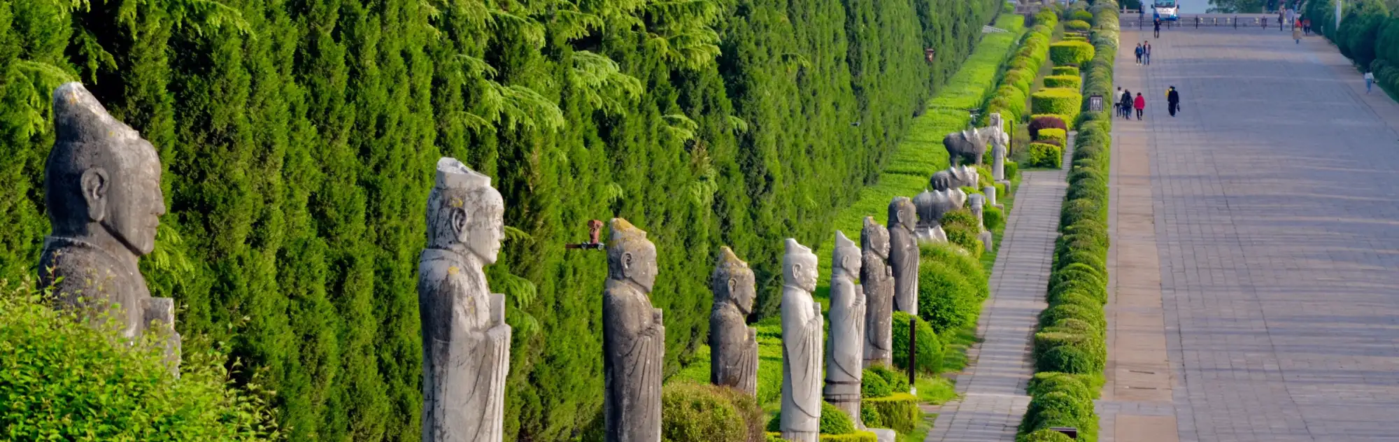 A scenic view of mausoleum_of_emperor_gaozong_of_tang_and_wu_zetian_qianling