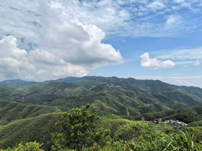 A scenic view of Meiling National Forest Park