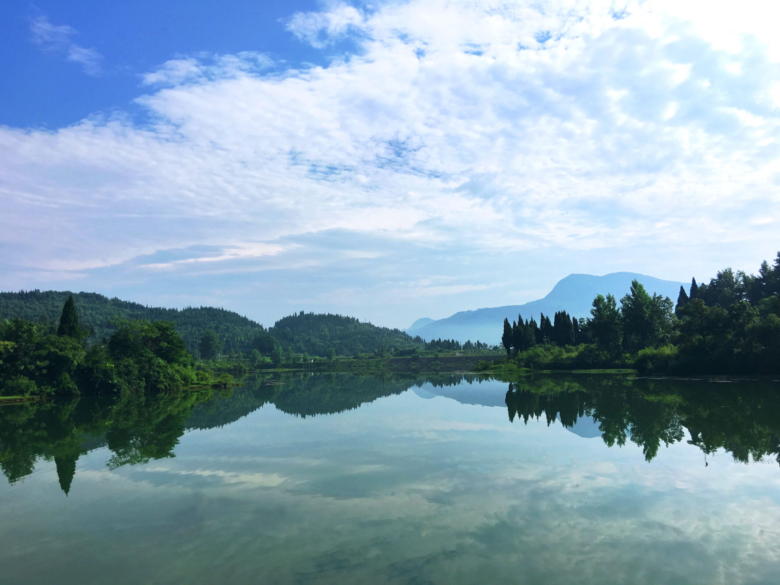 A scenic view of Meishan Dragon Palace