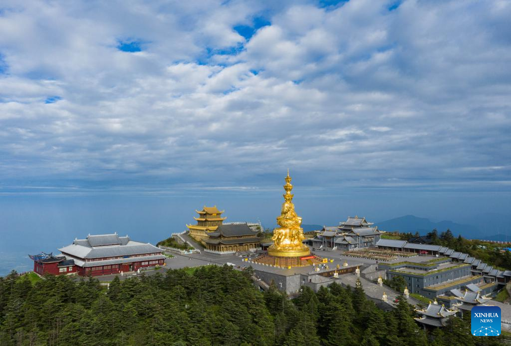A scenic view of mount emei