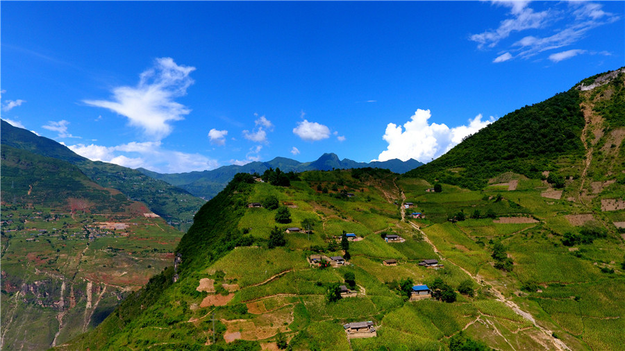 A scenic view of Mount Liangshan