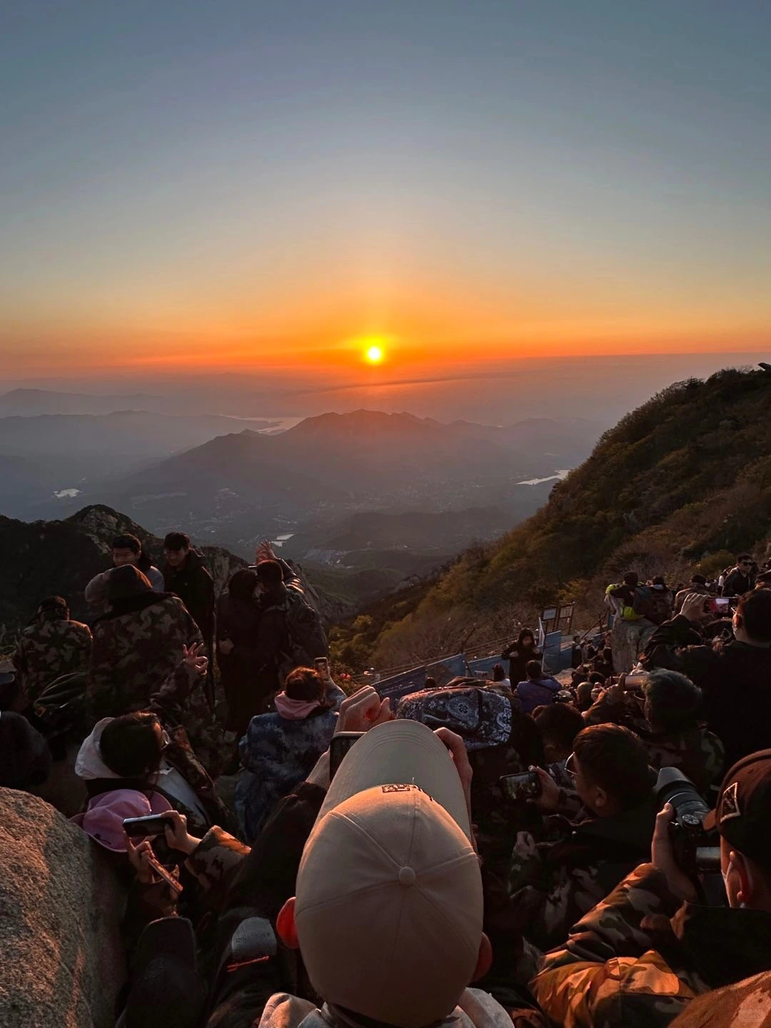 A scenic view of mount tai mu