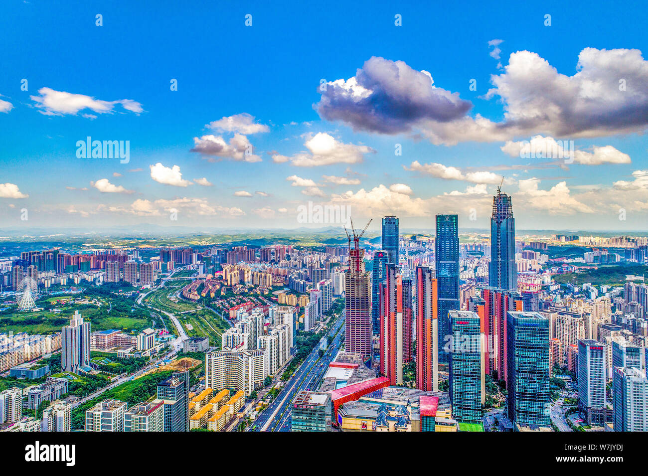 A scenic view of nanning minzu avenue