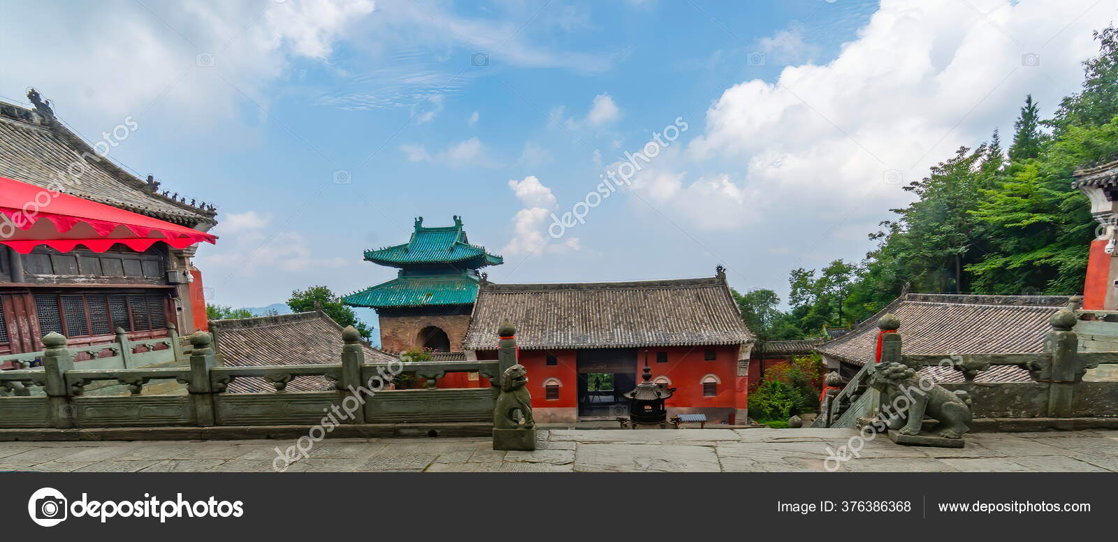 A scenic view of Nanyan Palace