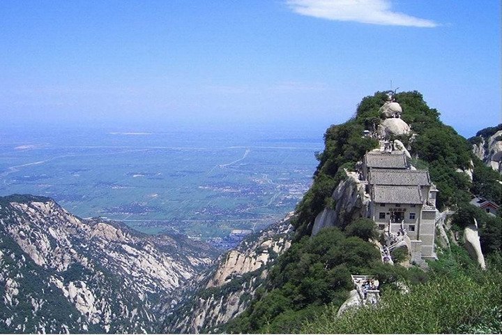 A scenic view of Nanyue Hengshan