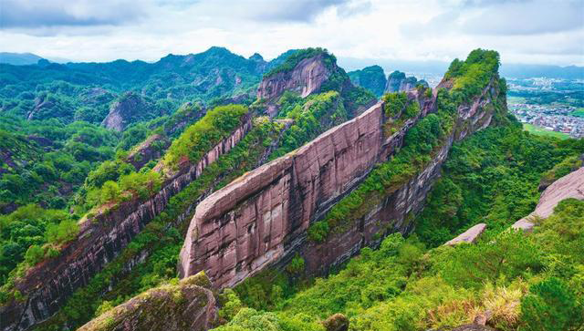 A scenic view of ningde global geopark