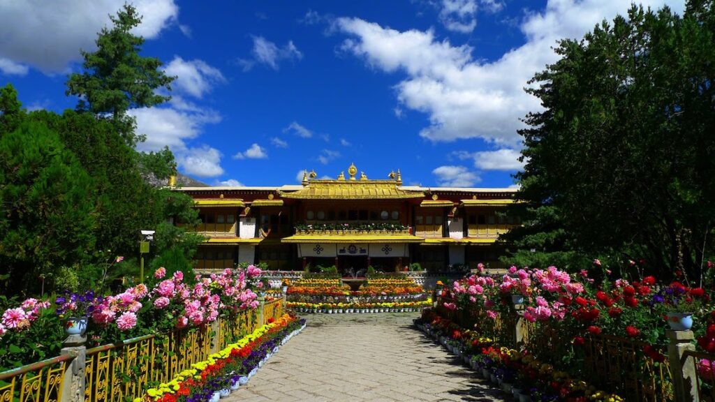 Experience the Art and Culture of Norbulingka: Tibet’s Sanctuary of Peace