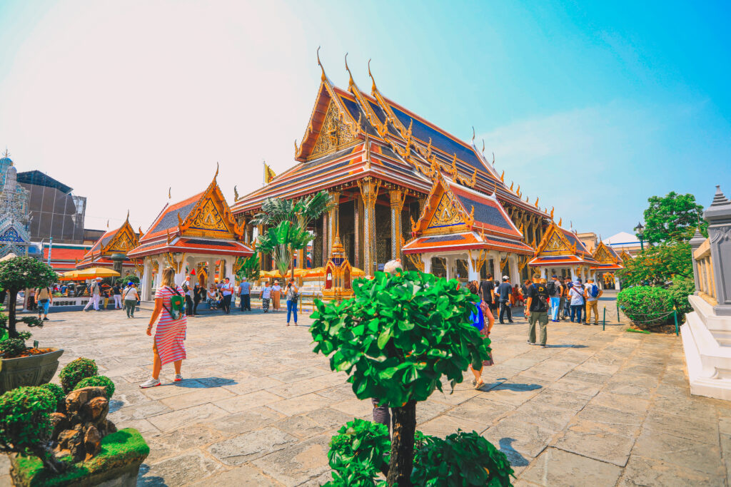 A scenic view of palace of the heavenly king