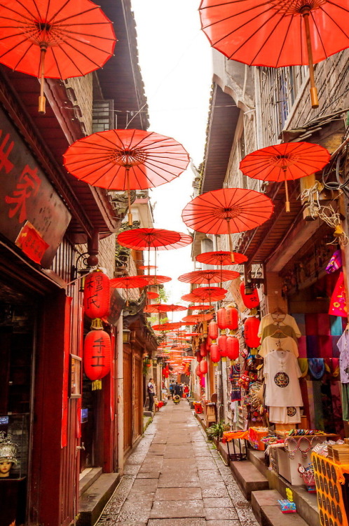 A scenic view of Panlongcheng Rujinan Ancients