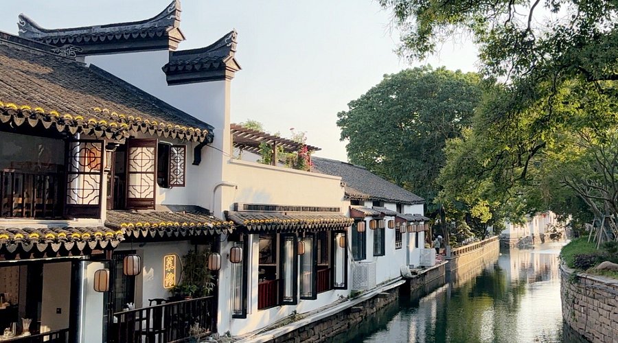 A scenic view of pingjiang road