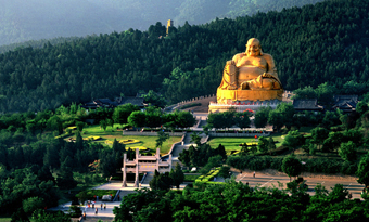 A scenic view of Qianfo Cliff Statues Jinan
