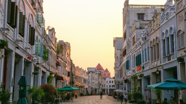 A scenic view of qilou_old_street