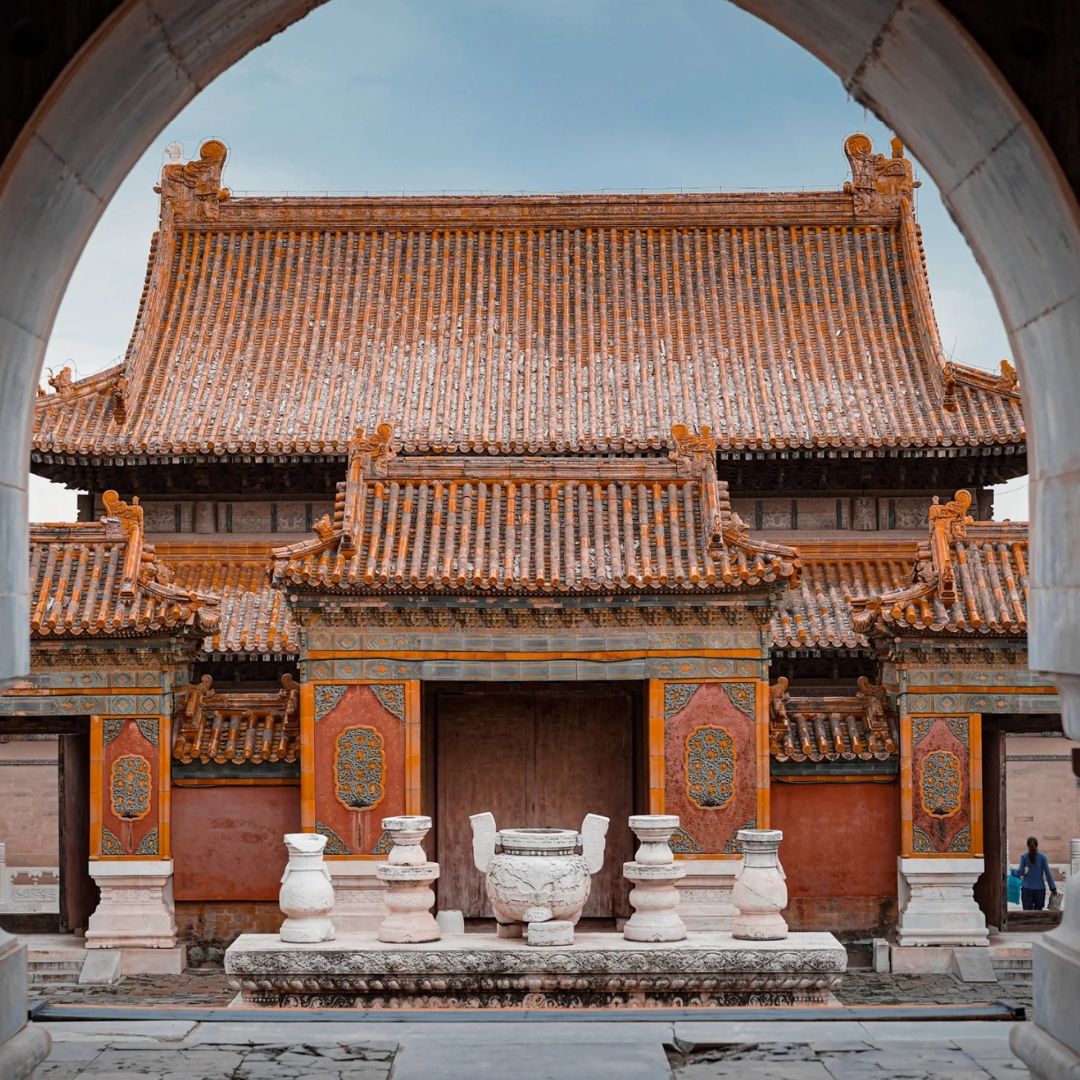 A scenic view of Qing Eastern Tombs