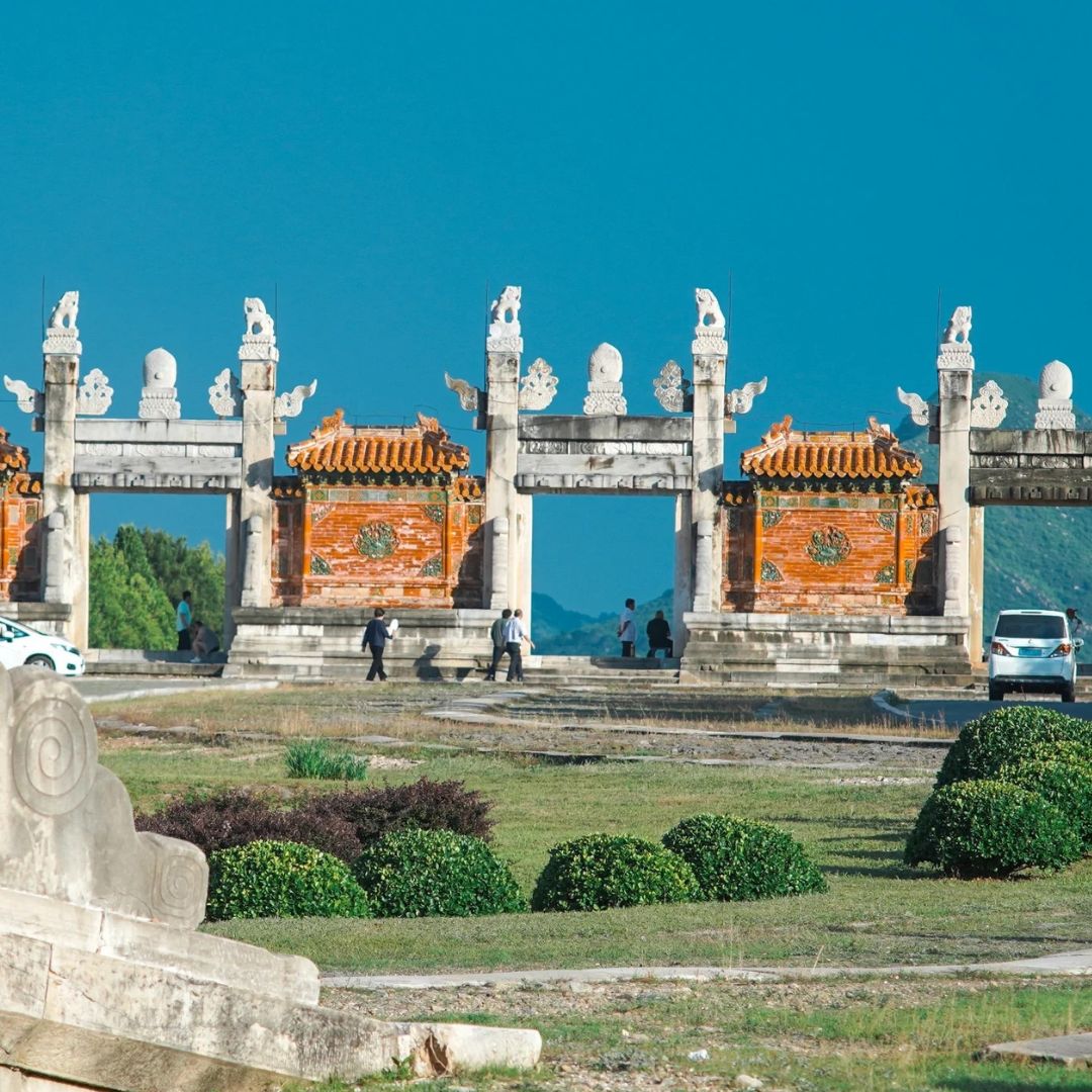 A scenic view of Qing Eastern Tombs