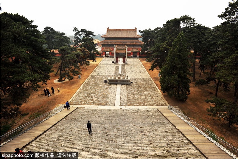 A scenic view of Qing Western Tombs