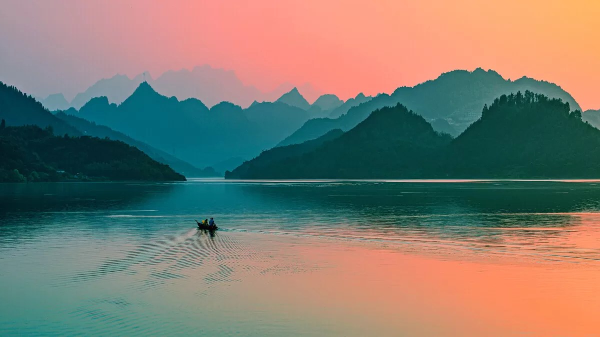 A scenic view of Qingjiang Gallery