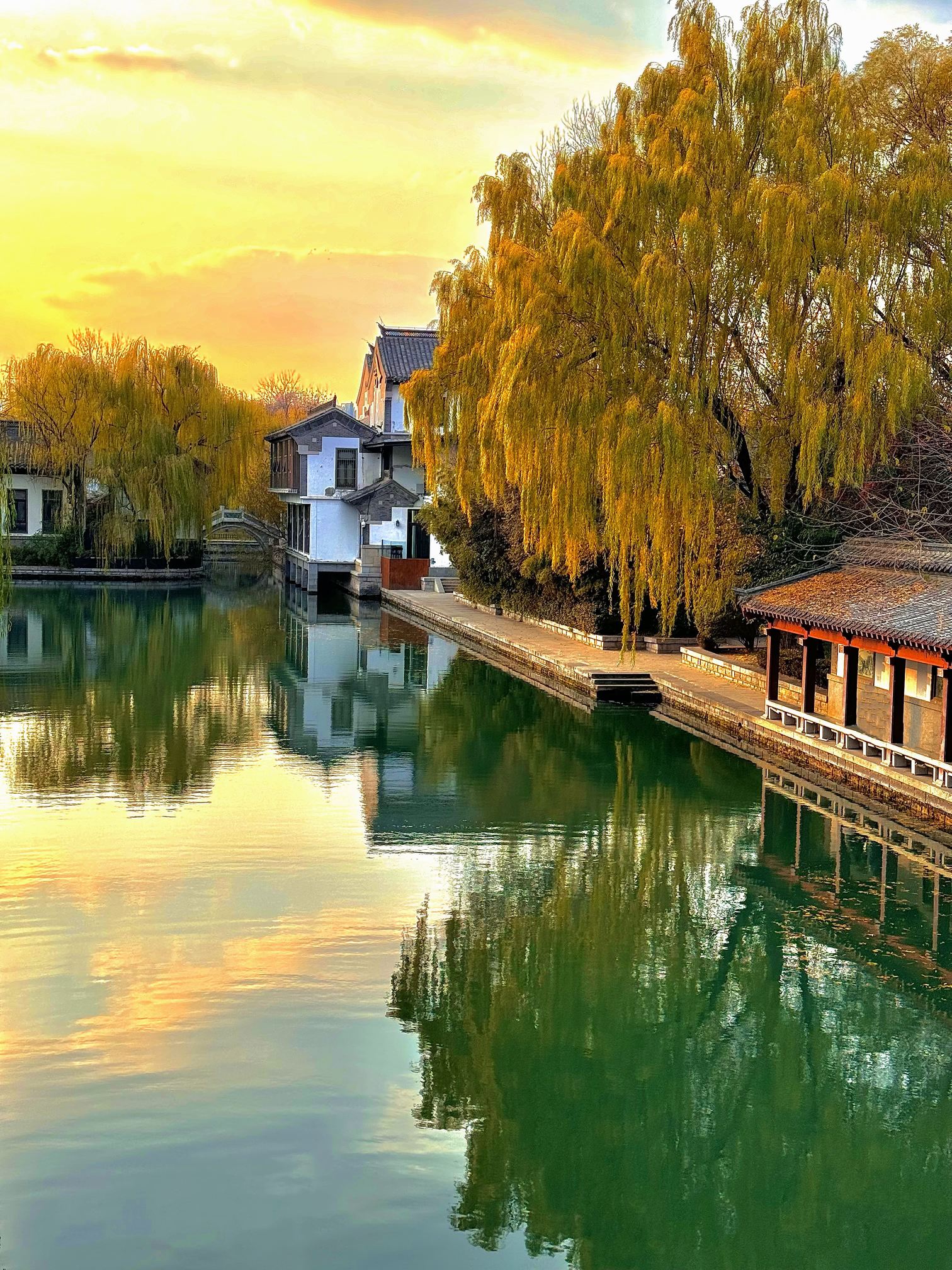 A scenic view of Qufu Mingsan Kong