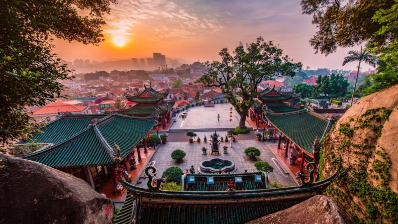 A scenic view of qutan_temple_heritage