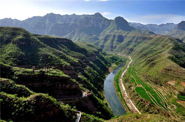 A scenic view of Red Flag Canal