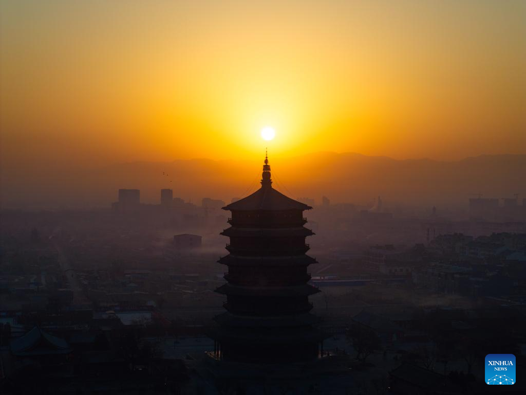 A scenic view of Sakyamuni Pagoda Of Fogong Temple