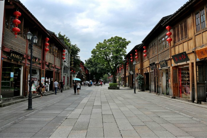 A scenic view of sanfang qixiang