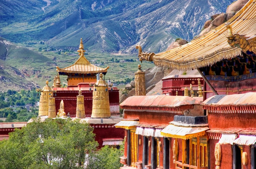 A Comprehensive Guide to Sera Monastery: History, Culture, and Spirituality