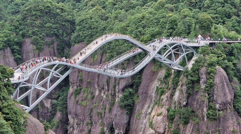Top Things to Do in Shenxianju: Your Ultimate Travel Itinerary
