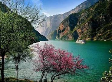 A scenic view of shibaozhai_fortress
