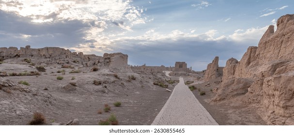 A scenic view of Shijiahe Ruins