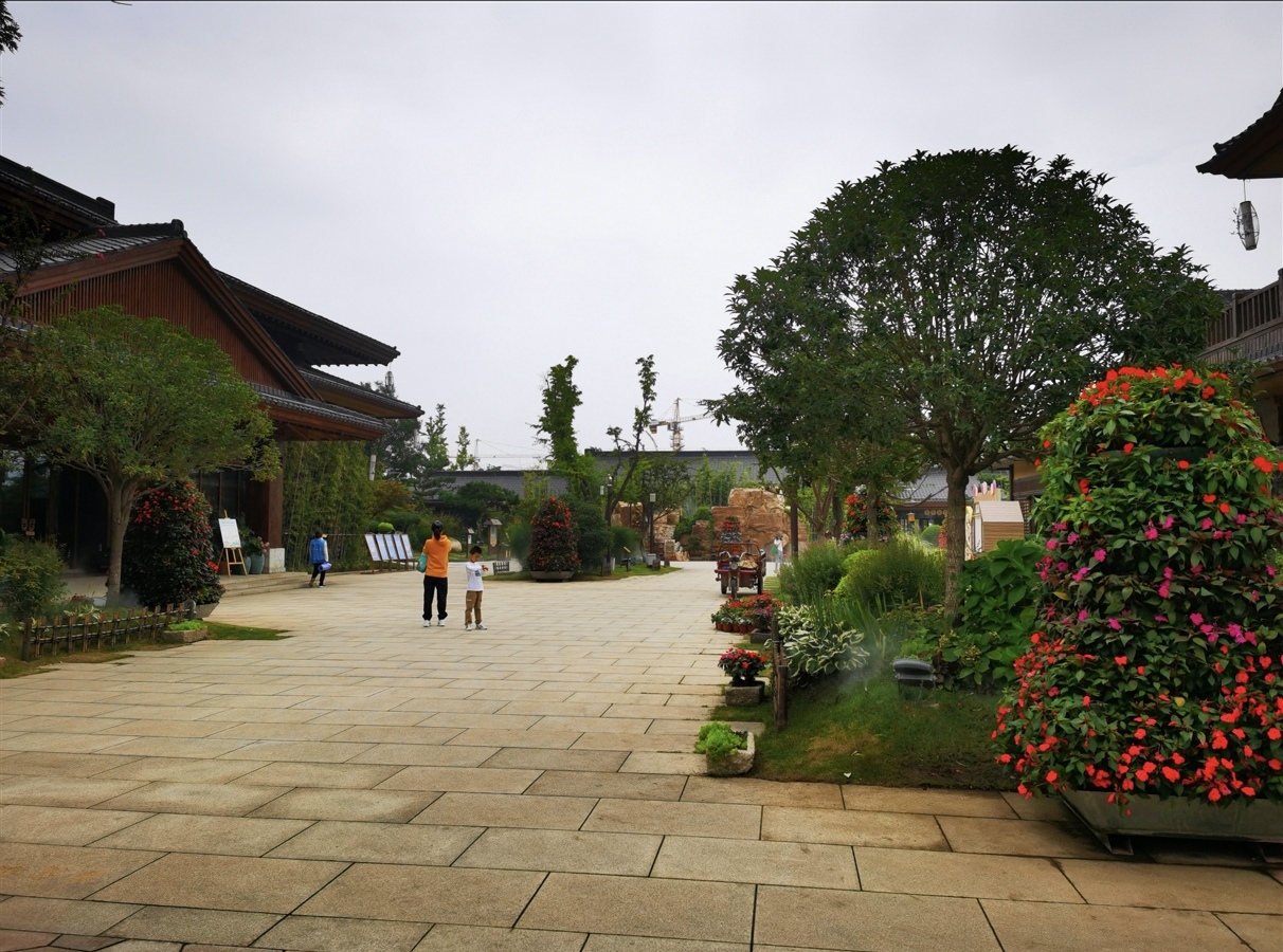 A scenic view of shijingli_town_scenic_area
