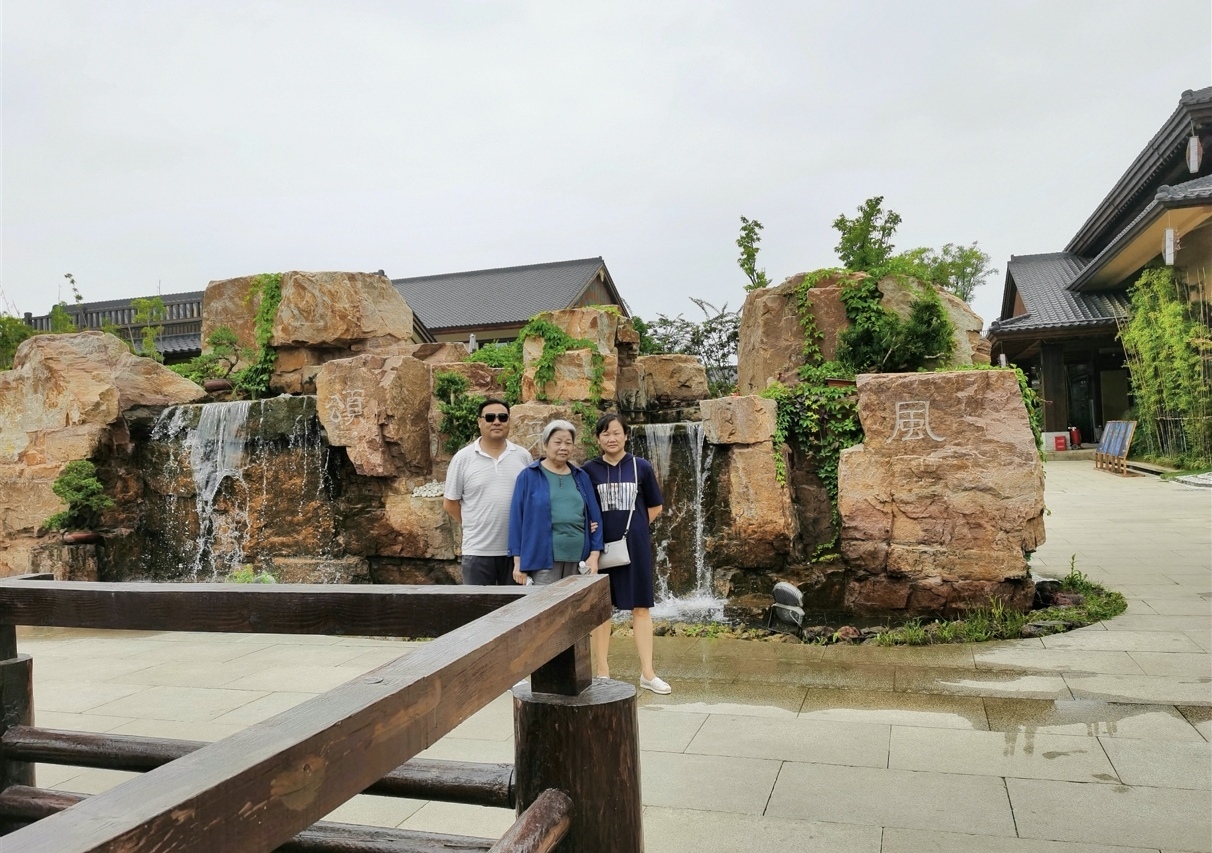 A scenic view of shijingli_town_scenic_area