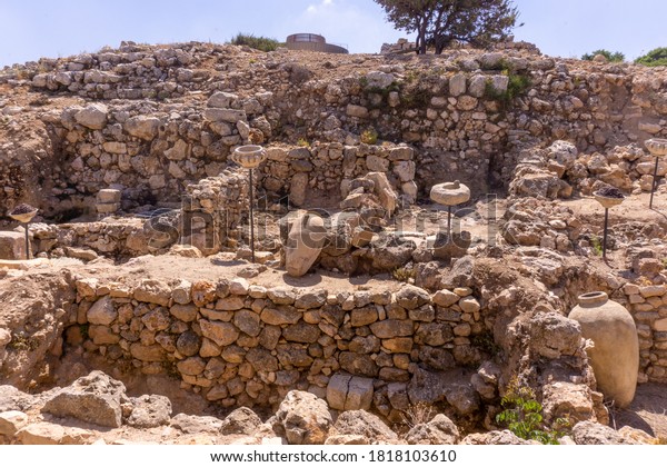 A scenic view of shilou_ruins
