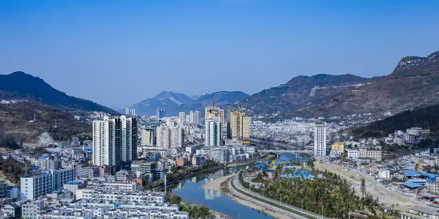 A Traveler’s Guide to Shiqian Ancient City: Must-See Attractions and Local Delights