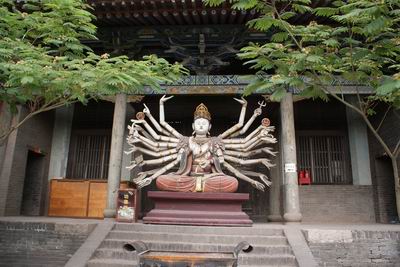 A scenic view of Shuanglin Temple