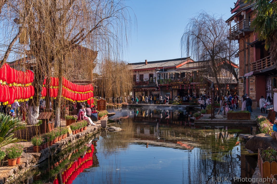 A scenic view of shuhe ancient town