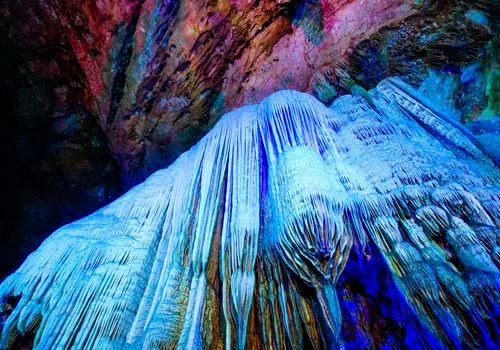 A scenic view of silver cave