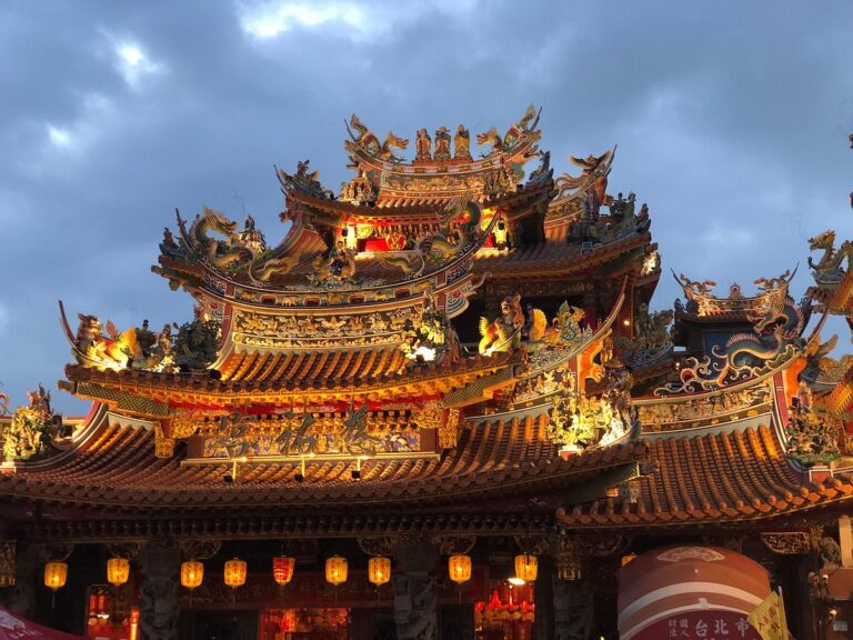 Unveiling the Secrets of Songshan Temple Pagodas: A Must-Visit in China