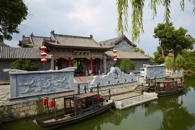 A scenic view of Taierzhuang Ancient City