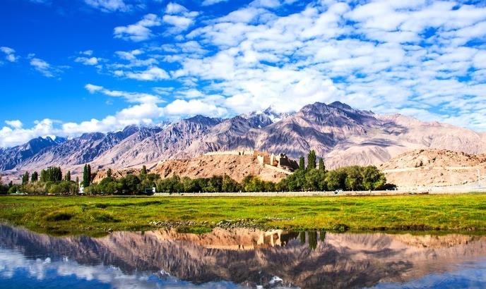 A scenic view of tashkurgan stone city ruins
