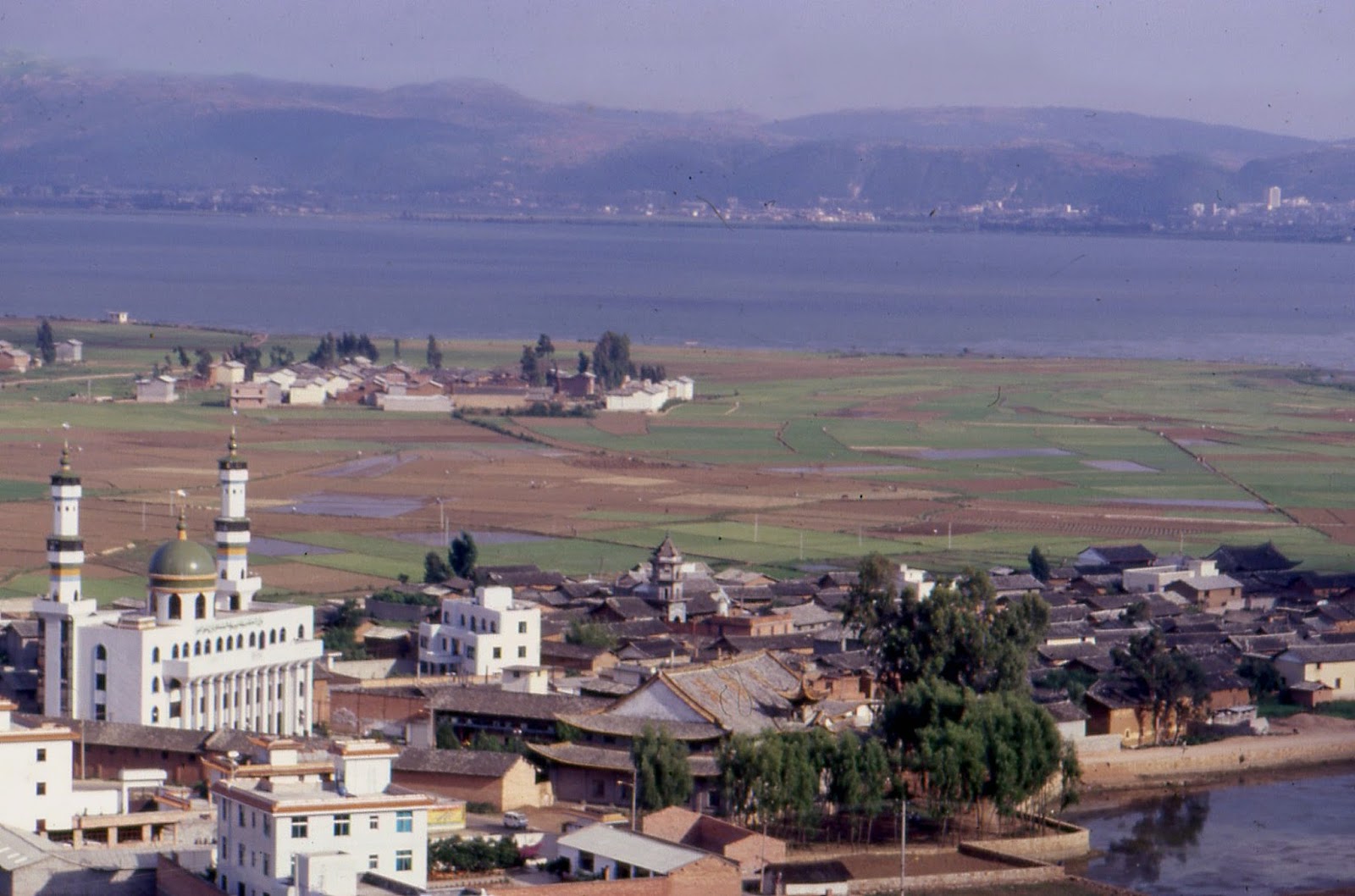 A scenic view of tengchong hui people mosque