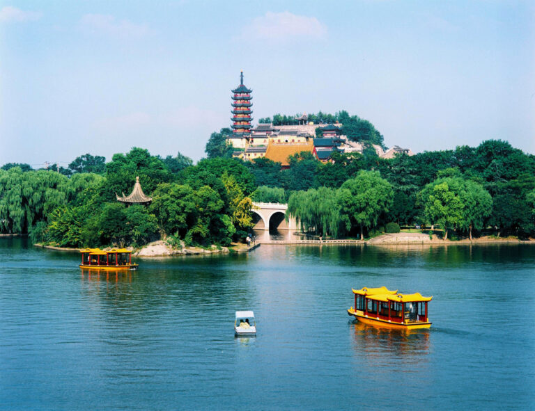Unlocking the Secrets of Zhenjiang’s Three Mountains: A Journey Through Time