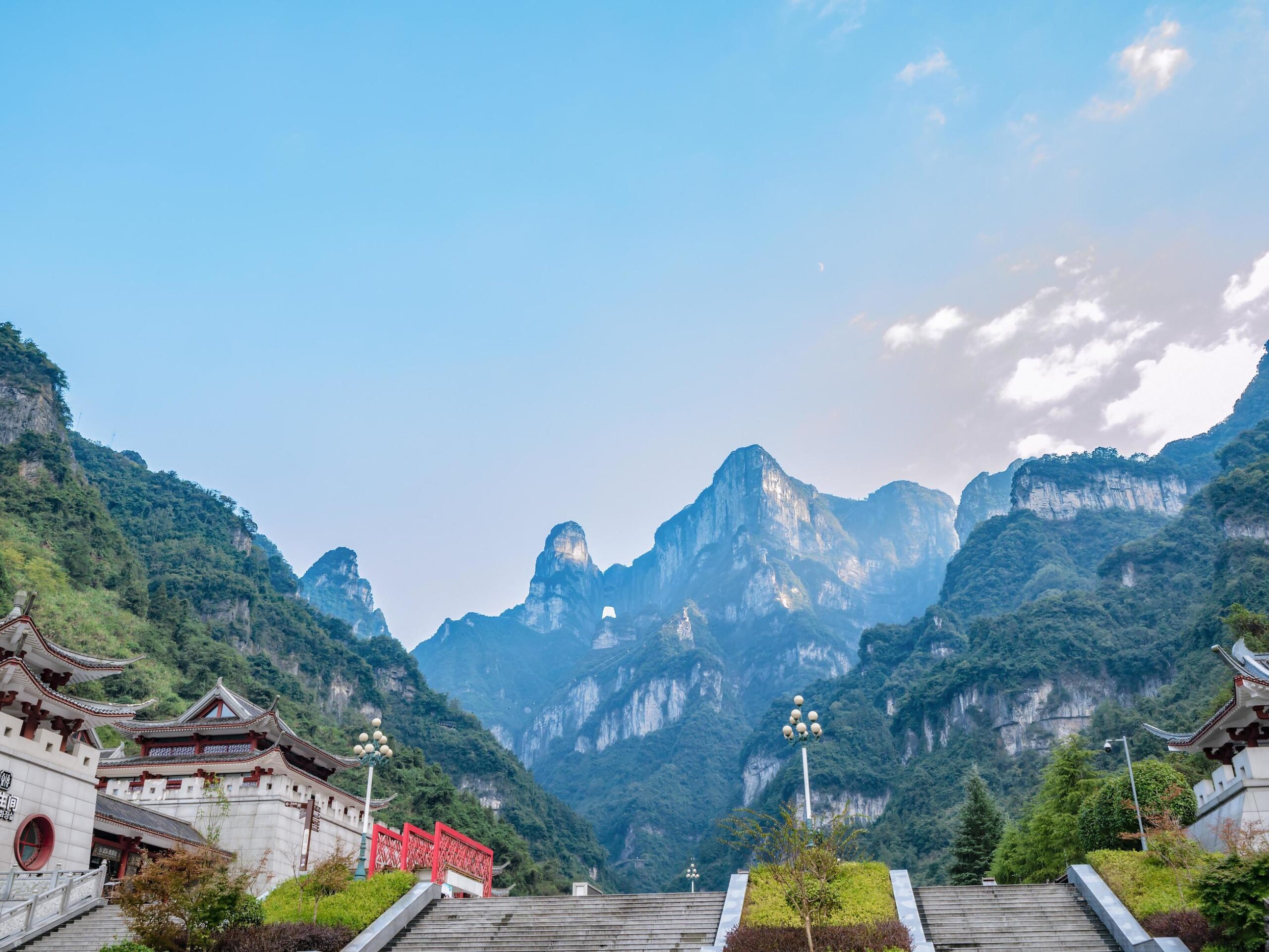 A scenic view of Tianmen Mountain