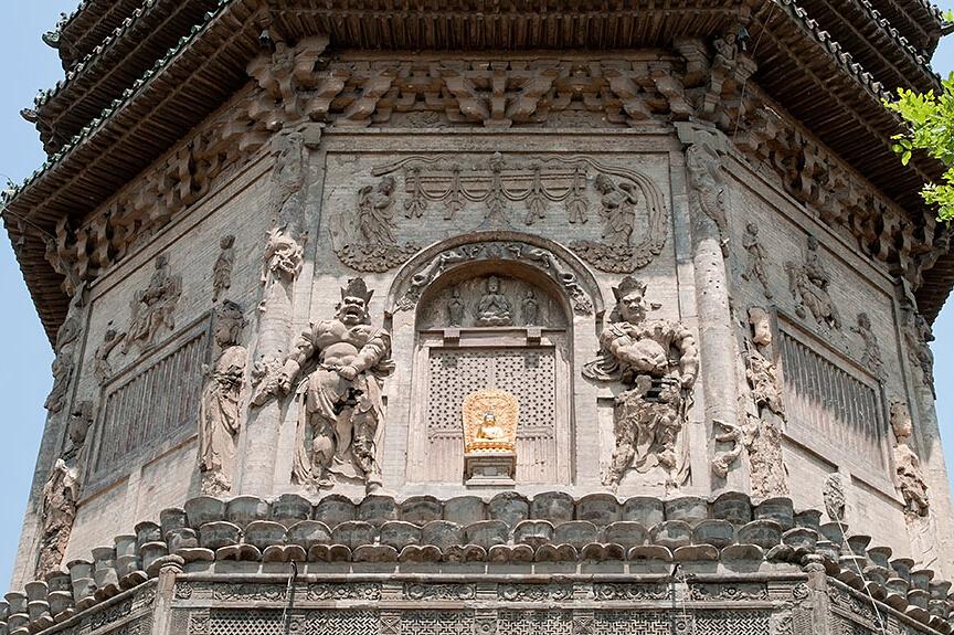 A scenic view of tianning temple
