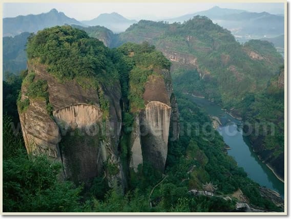 A scenic view of tianyou peak