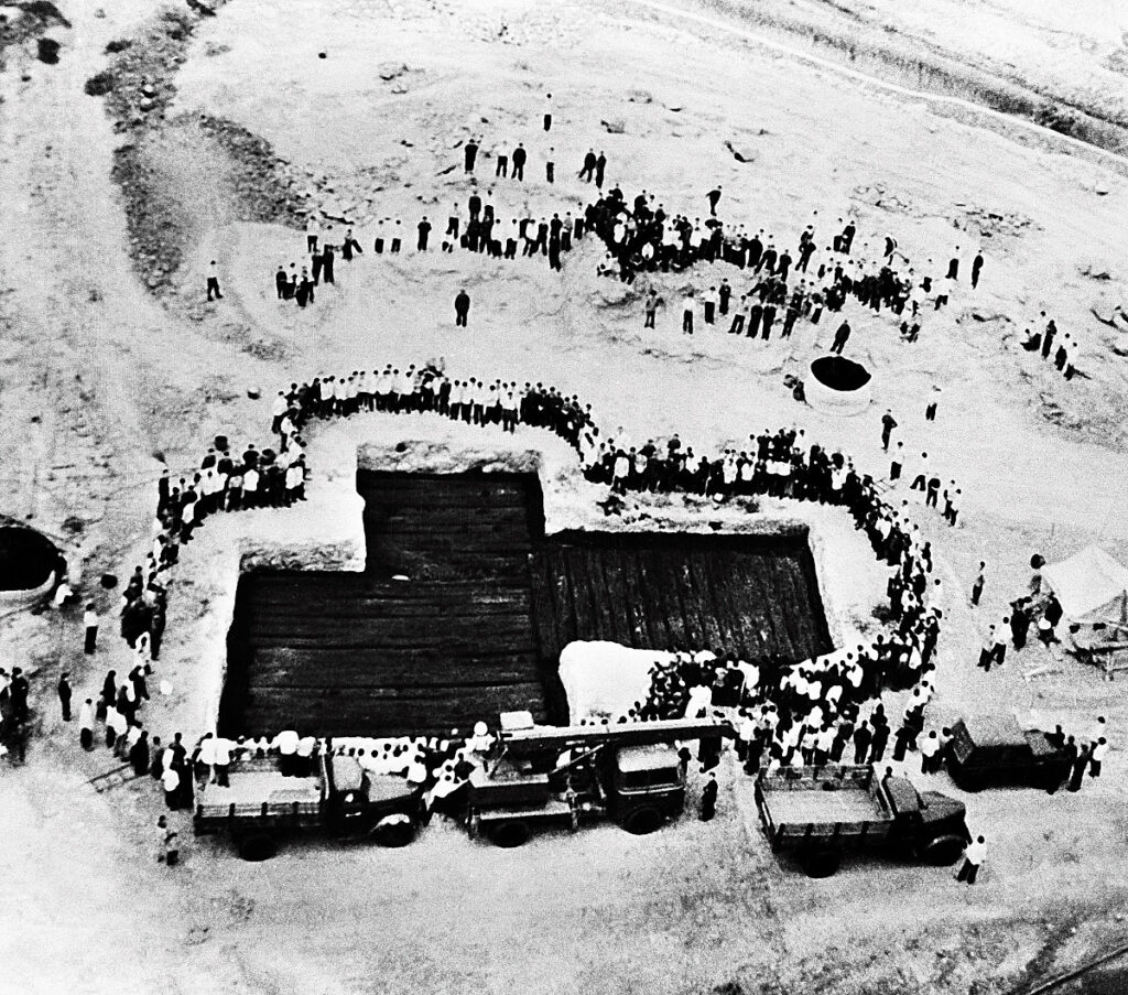 Ancient Artifacts and Mysteries: The Fascinating Tomb of Marquis Yi of Zeng