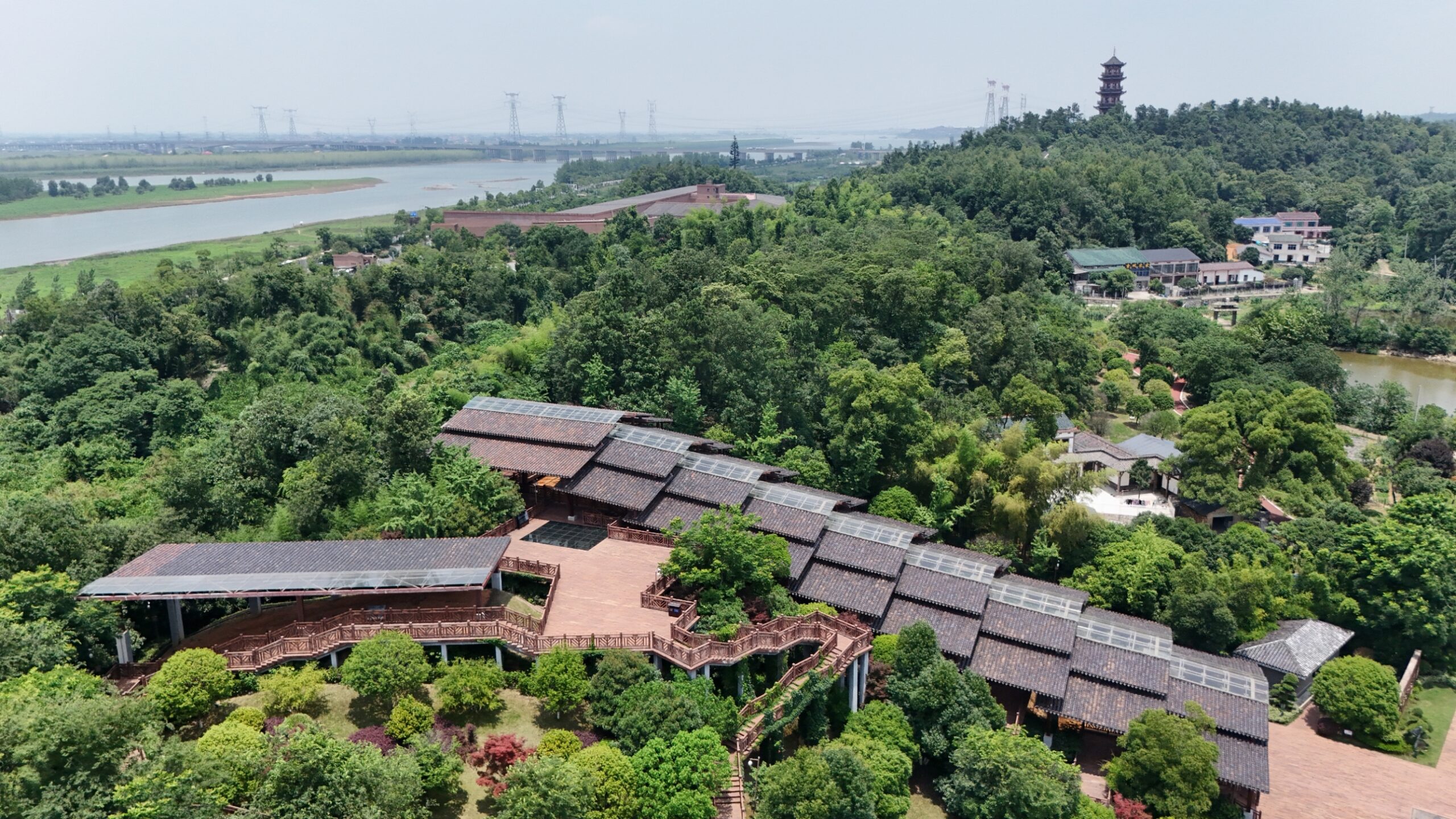 A scenic view of Tongguan Kiln Site