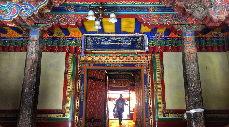 A scenic view of tradruk temple